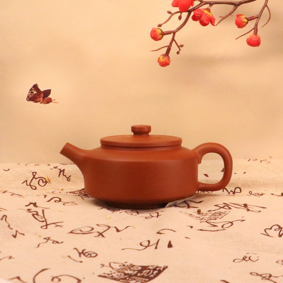 Chinese Rongchang handcrafted teapot made of pure handmade ceramics by handcerami